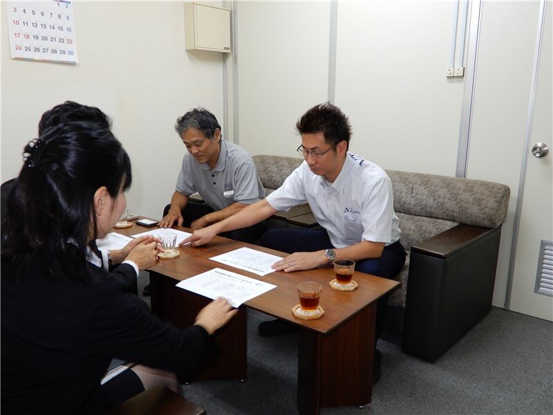 大阪本社打ち合わせ風景